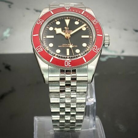 2025 Tudor Black Bay Burgundy 41mm Full Set- Jubilee Bracelet- METAS